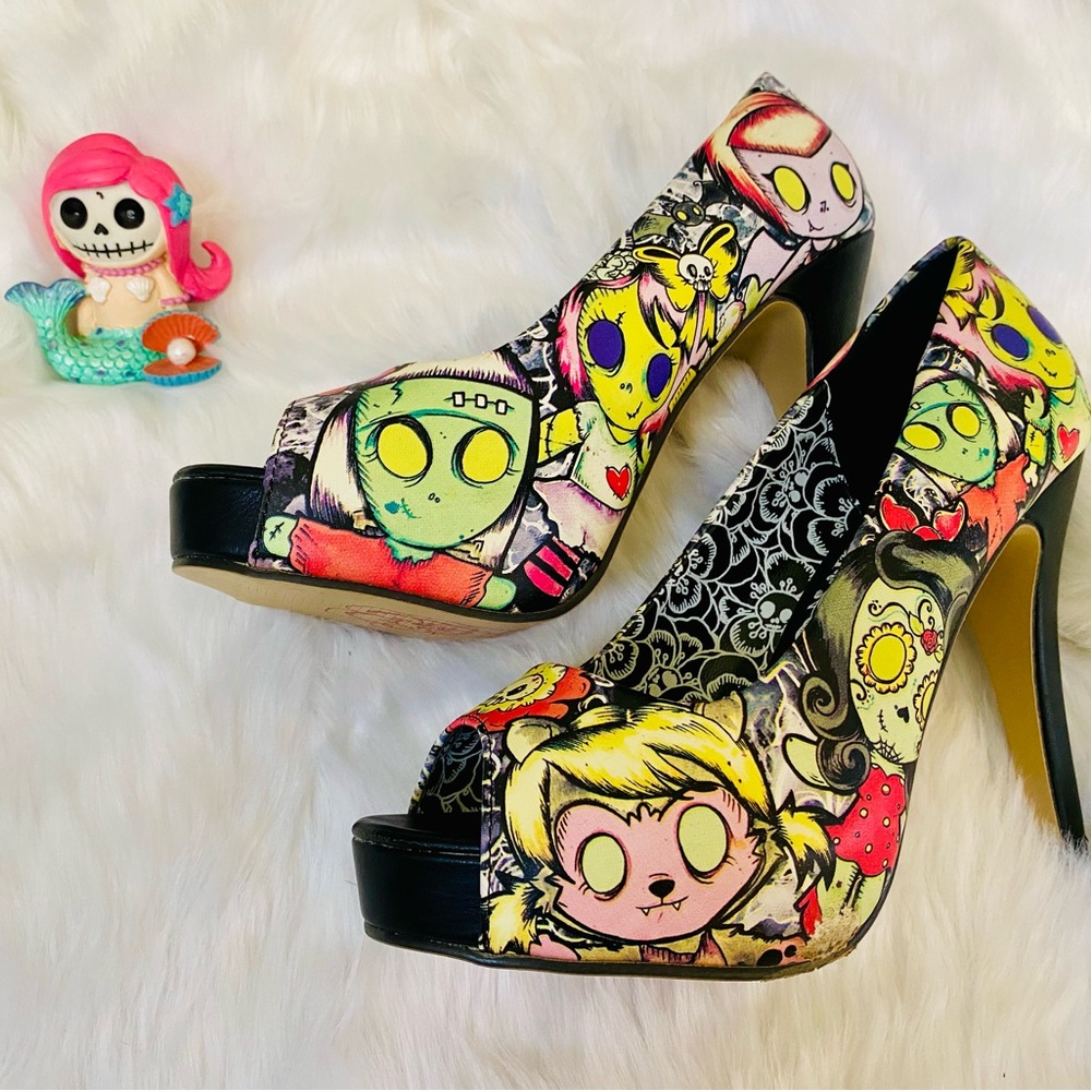 Iron Fist Cool Ghoul Platform Heels, Size: 7 - Picture 1 of 3